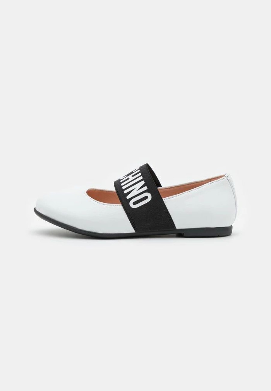 * | Moschino Ballet Pumps White/Black