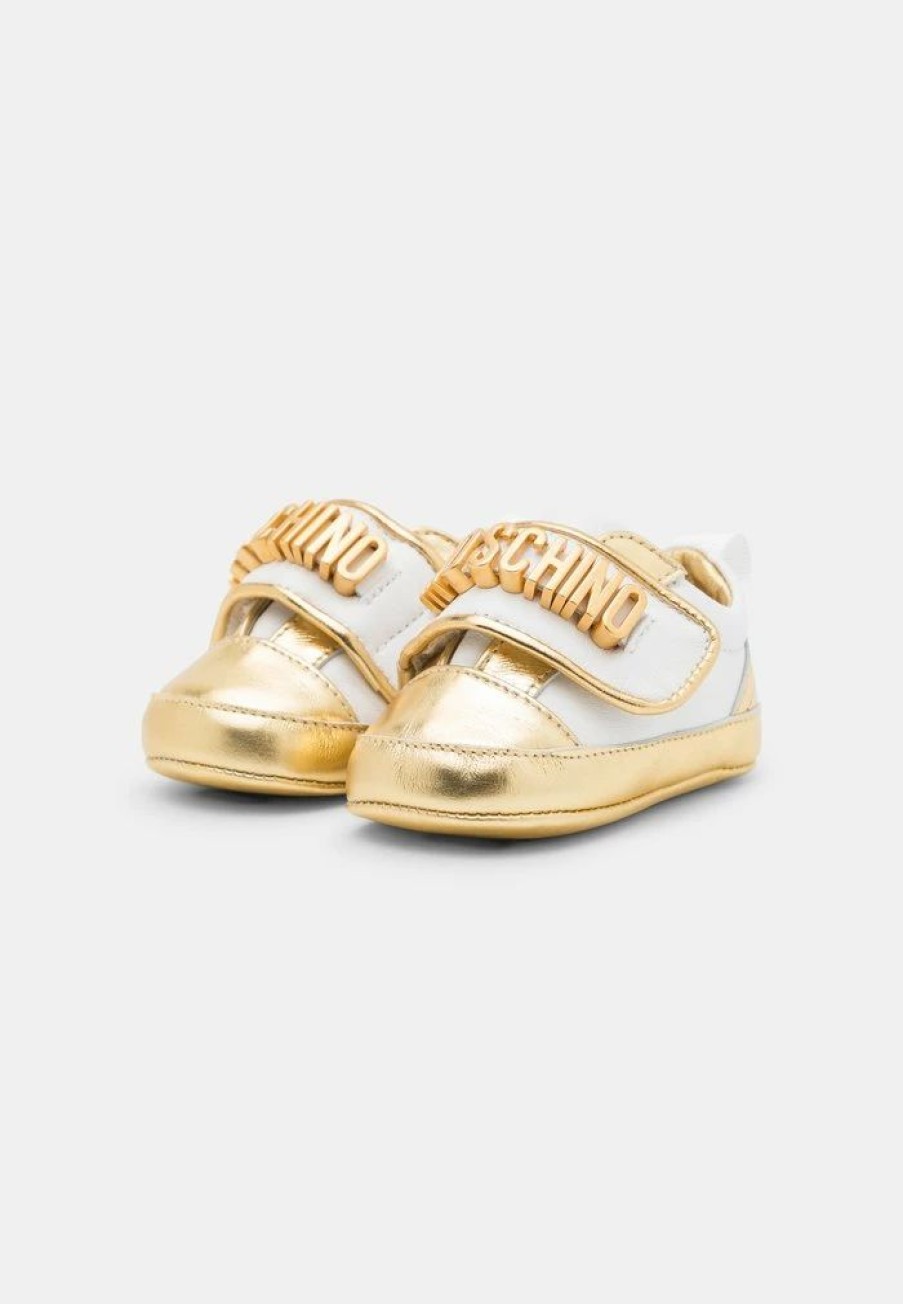 * | Moschino Newborn Strap Lettering Logo First Shoes Gold/White