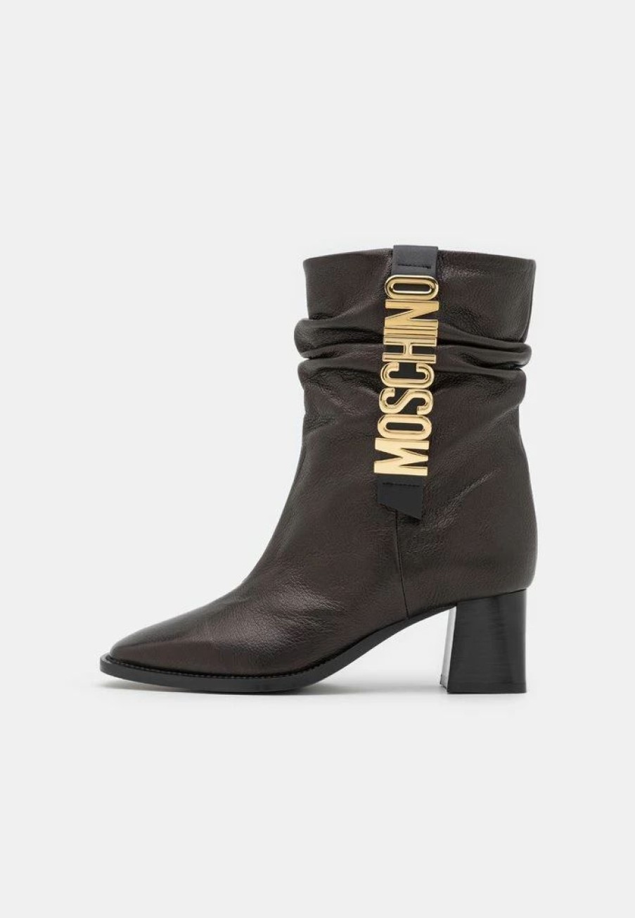 * | Moschino Classic Ankle Boots Nero