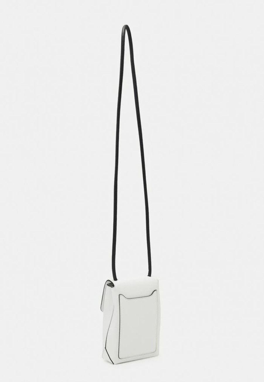 * | Moschino Shoulder Bag Phone Case Fantasy White