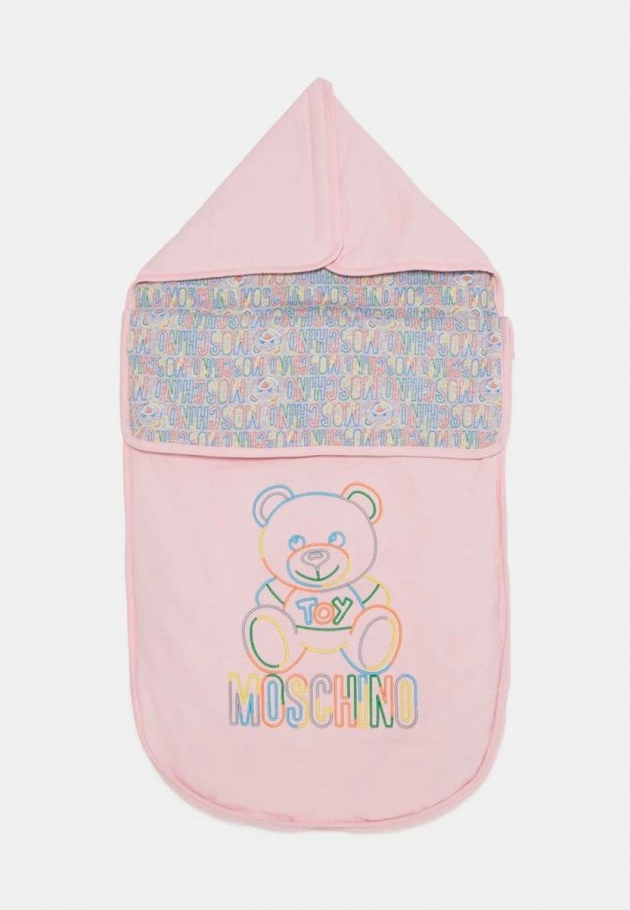 * | Moschino Baby Nest Unisex Footmuff Sugar Rose