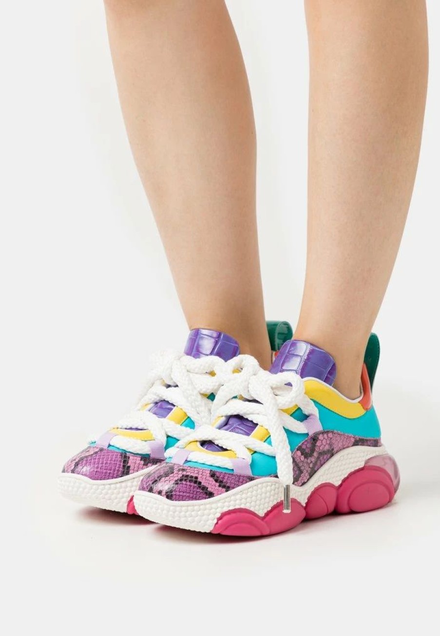 * | Moschino Trainers Fantasy Color