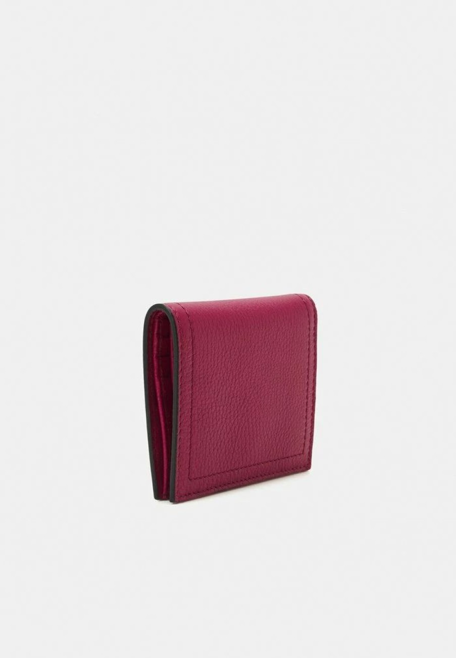 * | Moschino Lettering Wallet Wallet Fucsia