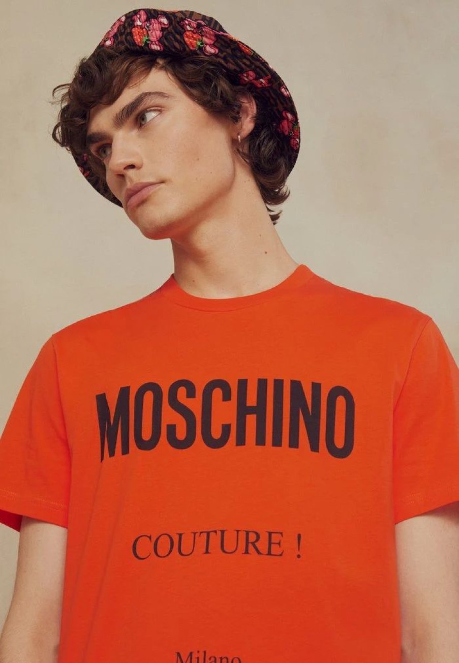 * | Moschino Print T-Shirt Fantasy Red