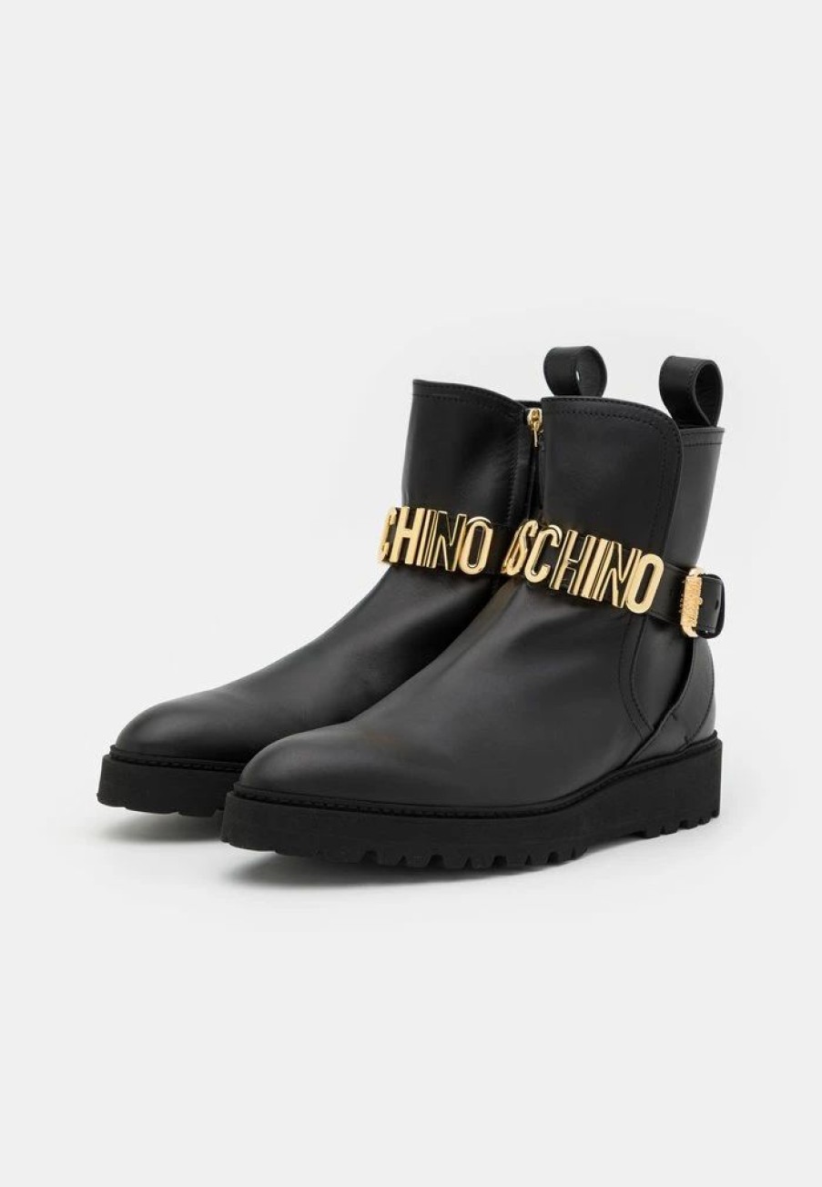 * | Moschino Classic Ankle Boots Nero