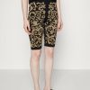 * | Moschino Trousers Shorts Fantasy Black