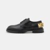 * | Moschino Lace-Ups Nero