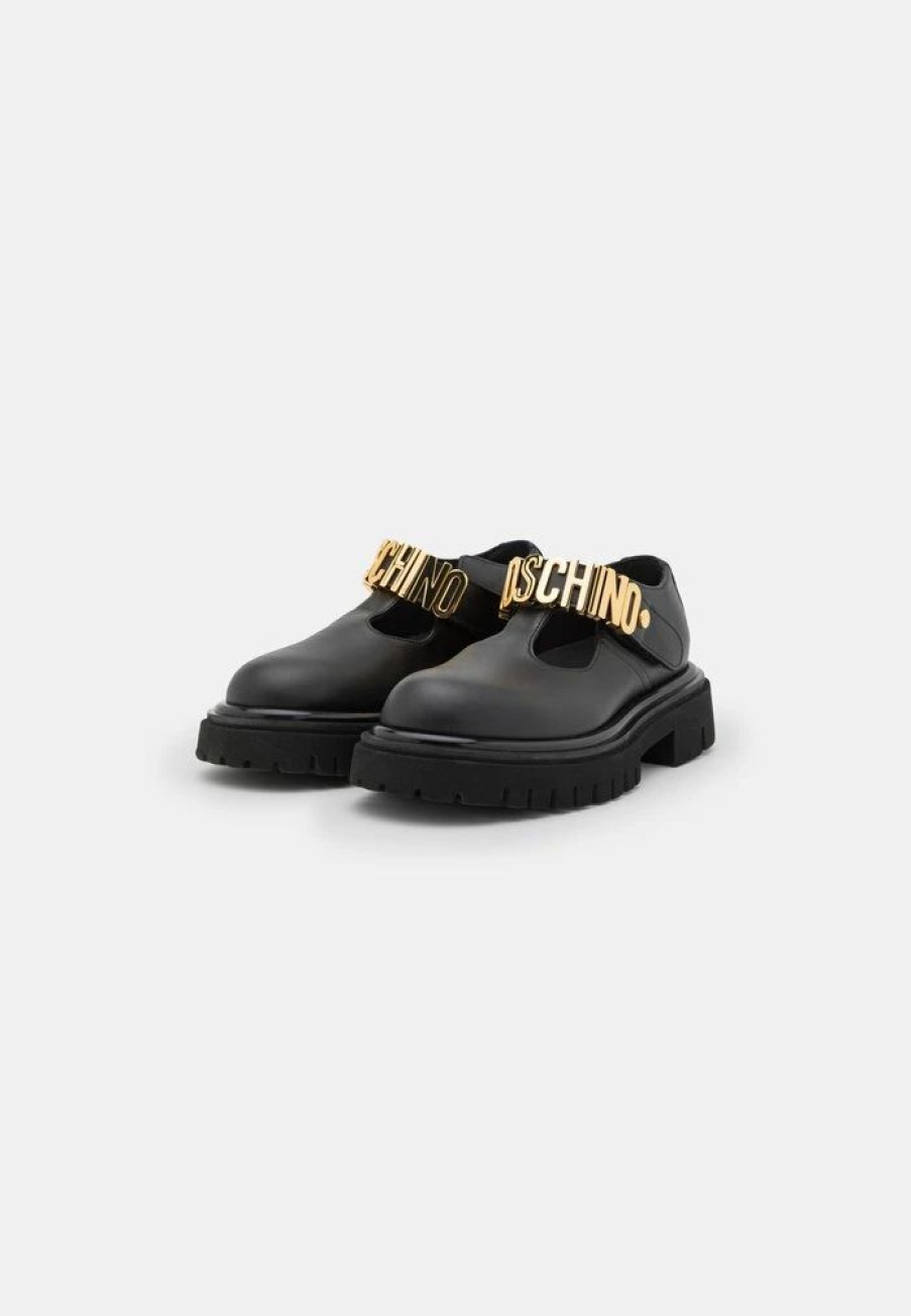 * | Moschino Slip-Ons Nero