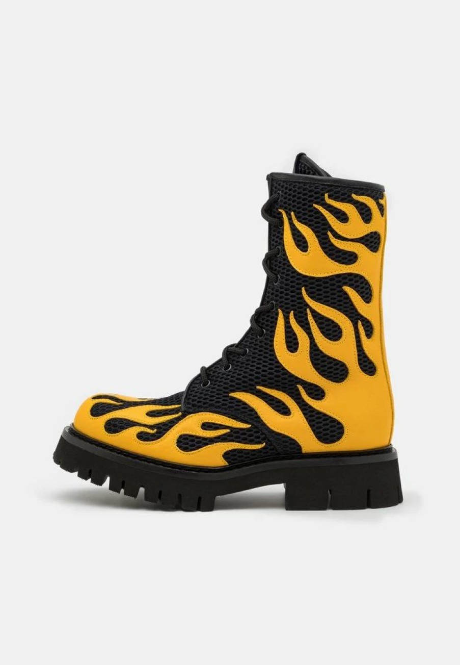 * | Moschino Lace-Up Boots Black/Yellow