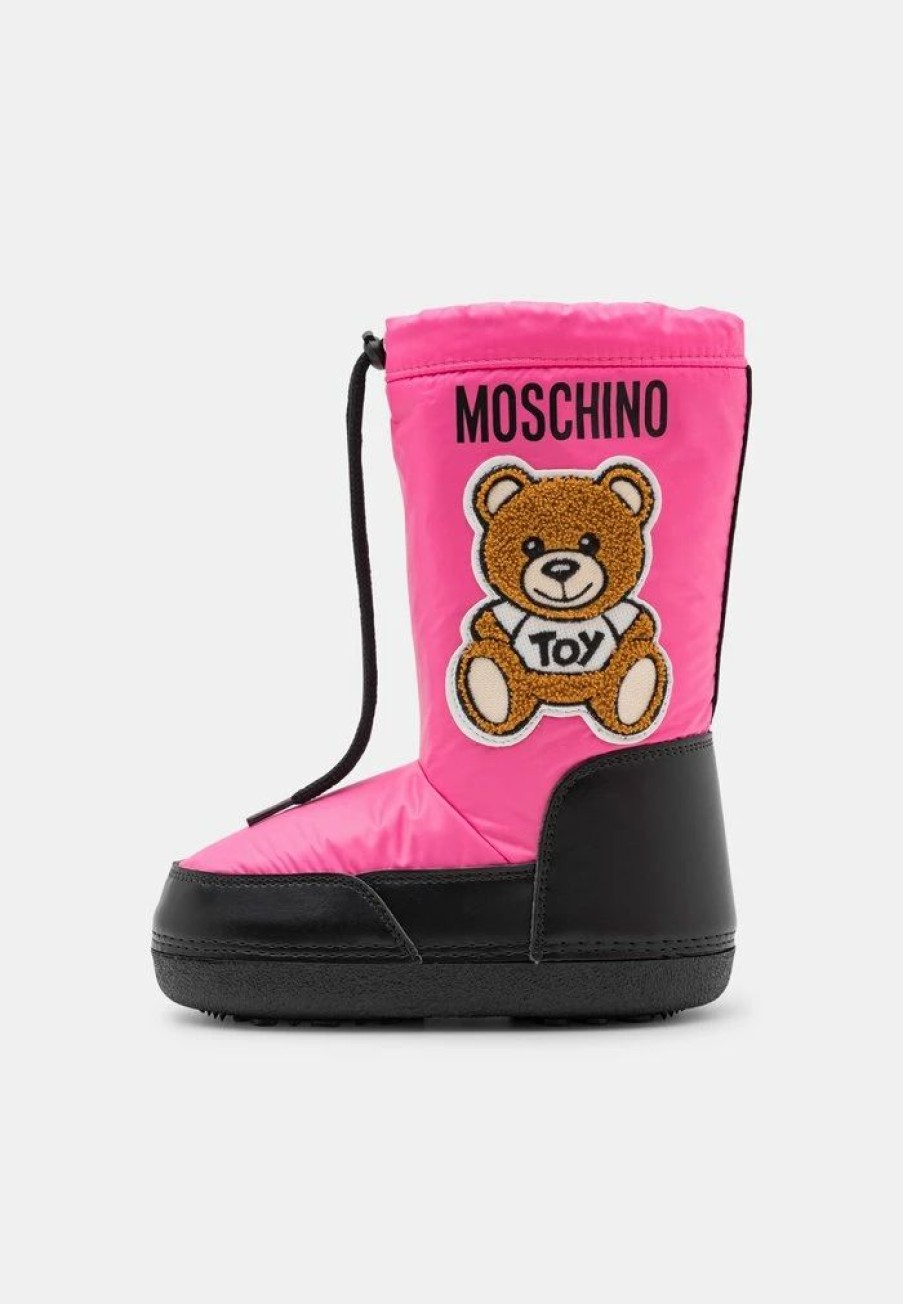 * | Moschino Maxi Teddy Bear Patch Winter Boots Pink