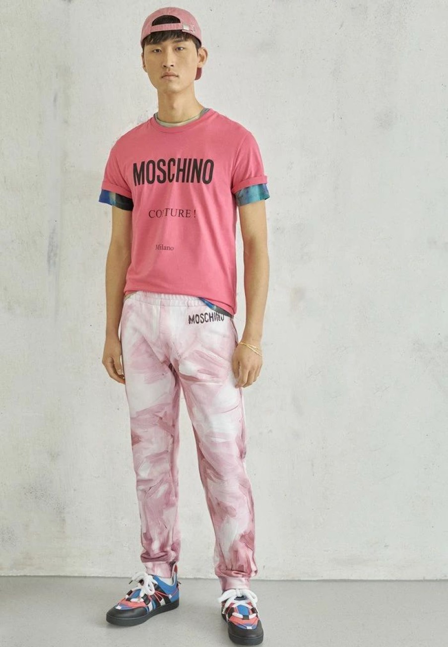 * | Moschino Print T-Shirt Fucsia