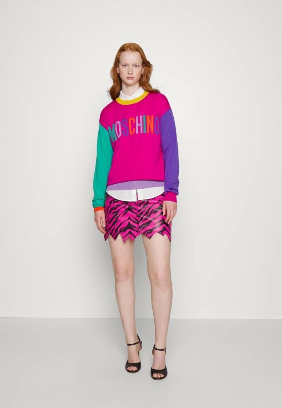 * | Moschino Color Block Jumper Violet