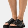 * | Moschino Sandals Nero