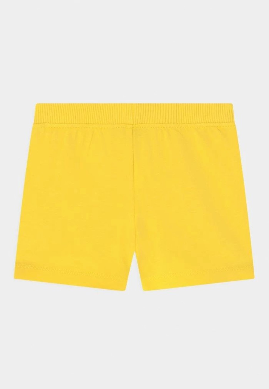 * | Moschino Unisex Shorts Curry