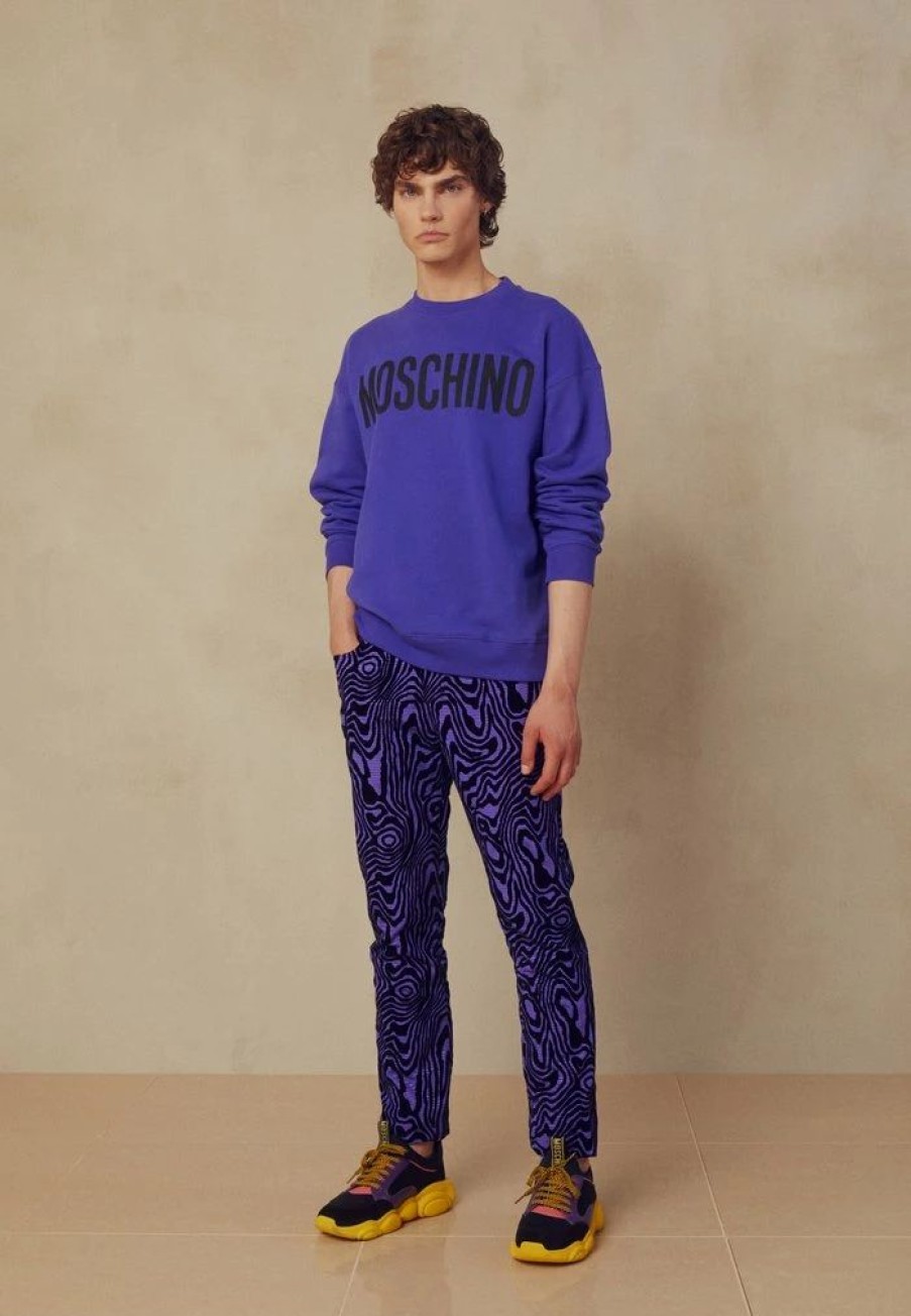 * | Moschino Sweatshirt Purple