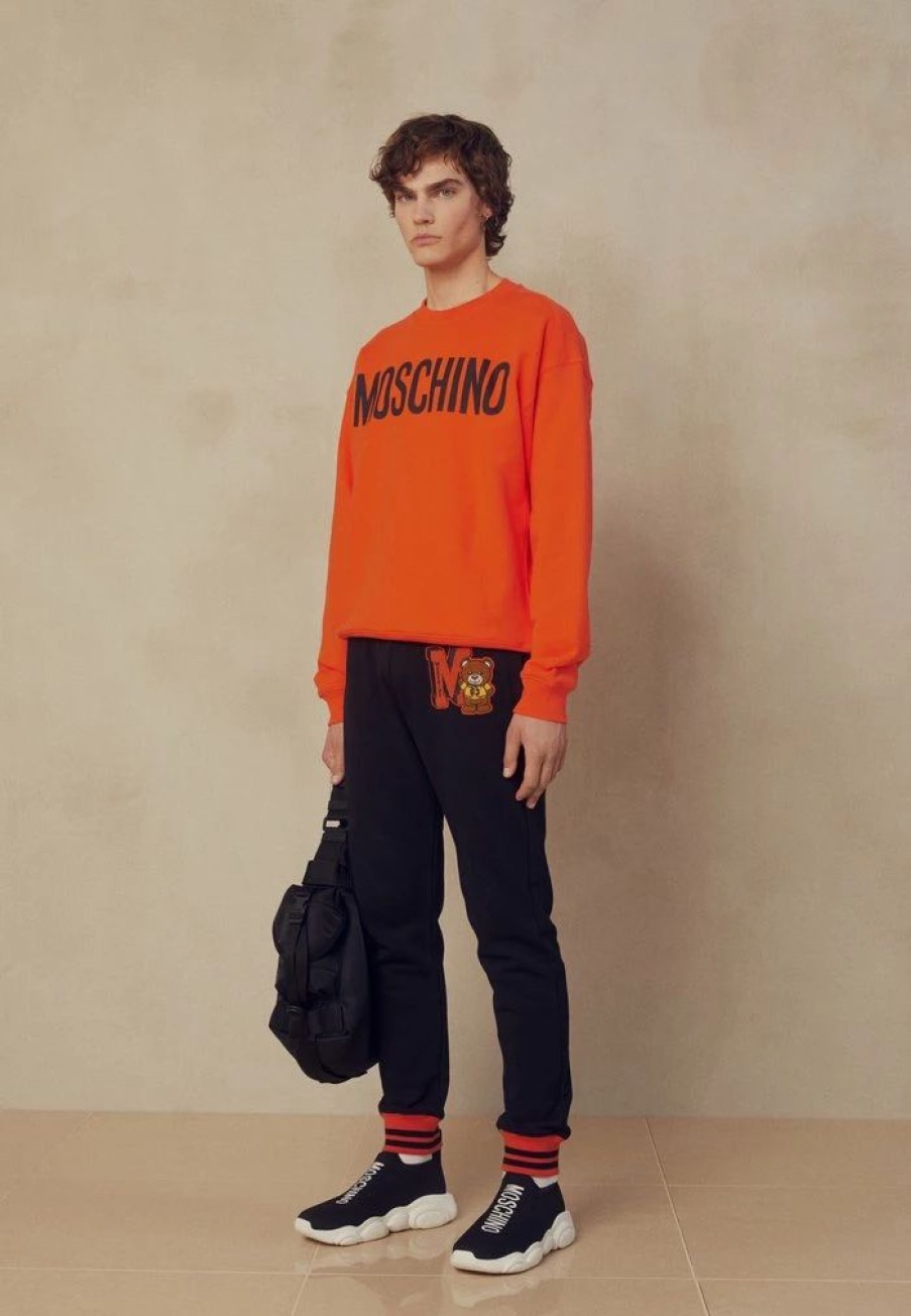 * | Moschino Sweatshirt Red