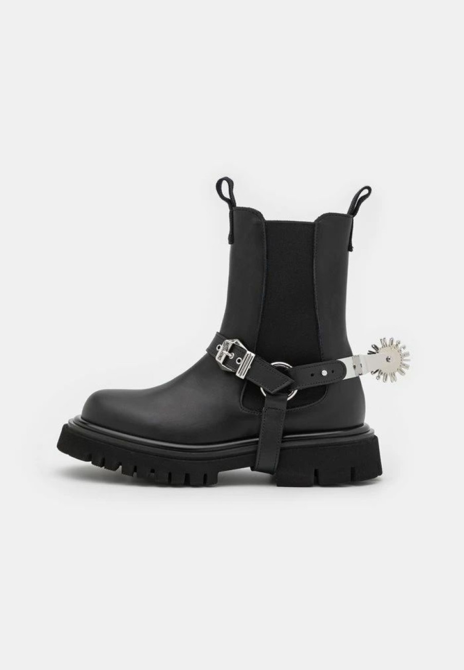 * | Moschino Cowboy/Biker Ankle Boot Fantasy Color