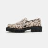 * | Moschino Slip-Ons Beige/Brown