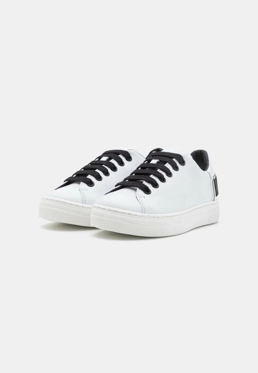 * | Moschino Unisex Trainers White