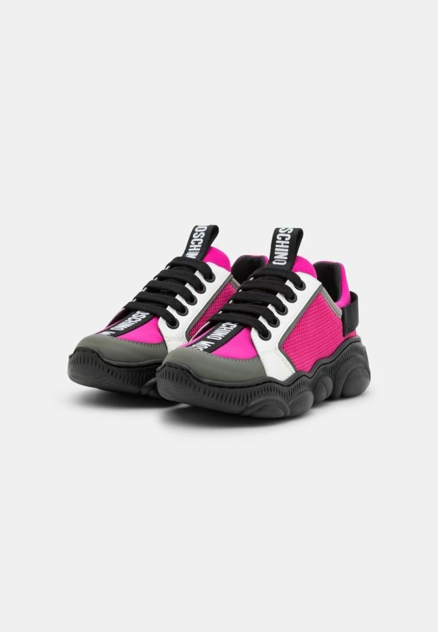 * | Moschino Trainers Black/Fuxia