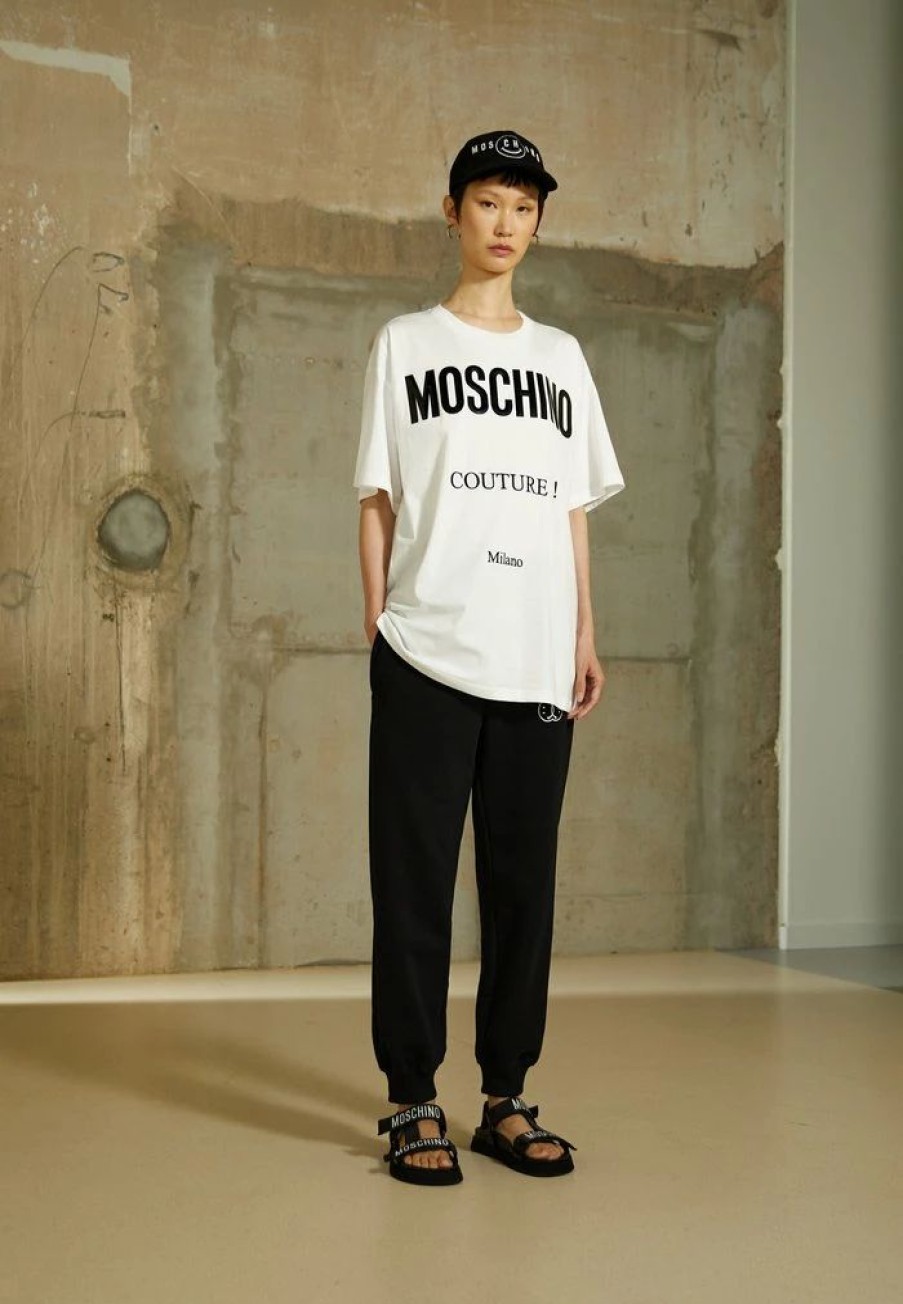 * | Moschino Vinyl Couture Milano Print T-Shirt Fantasy White