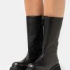 * | Moschino Boots Nero