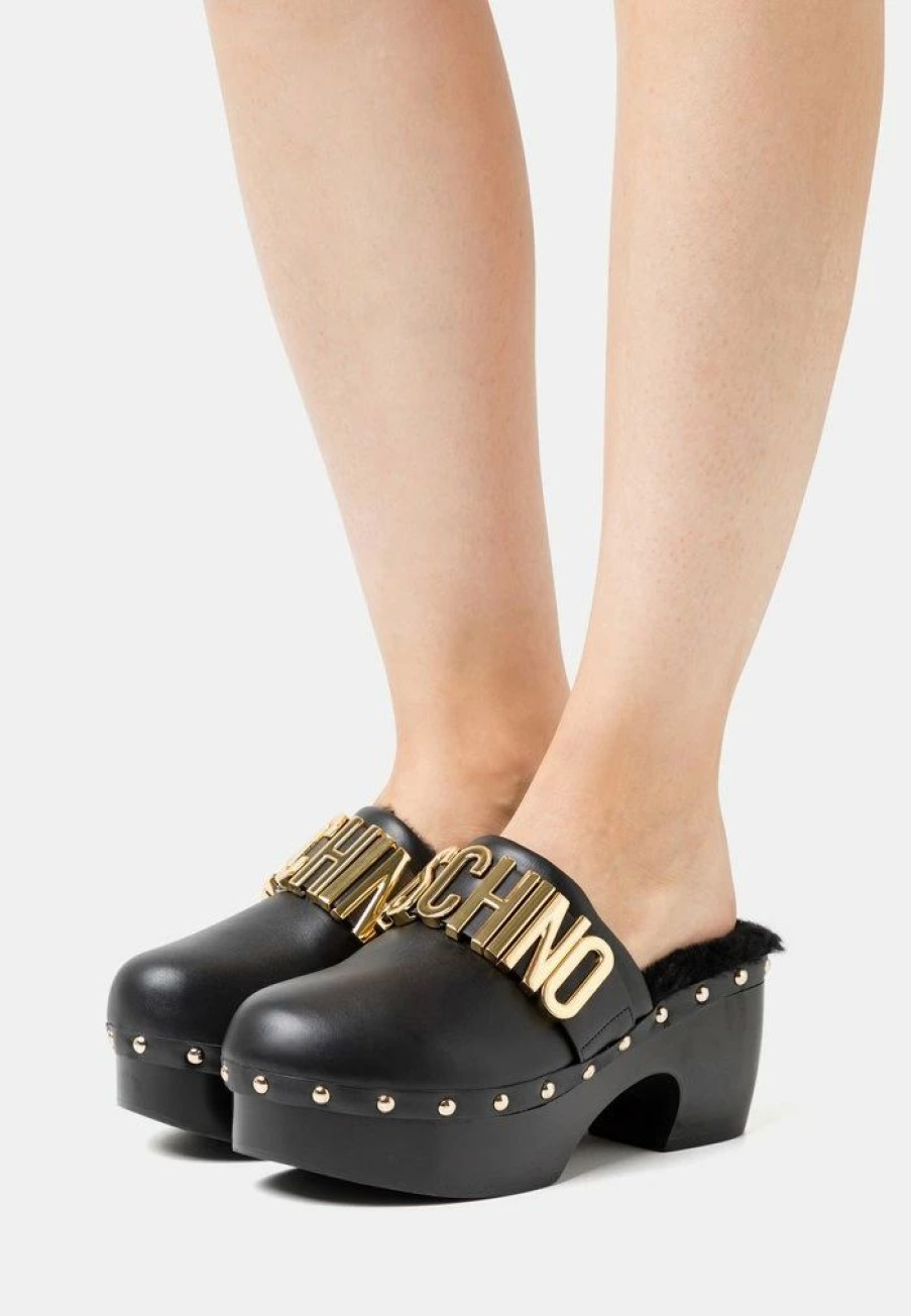 * | Moschino Clogs Nero