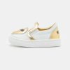 * | Moschino Slip-Ons White/Gold